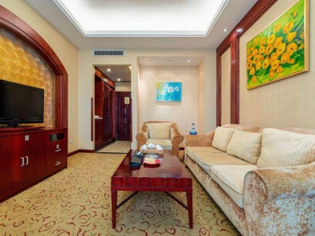 Qingdao Chengyang Detai Hotel Exterior foto